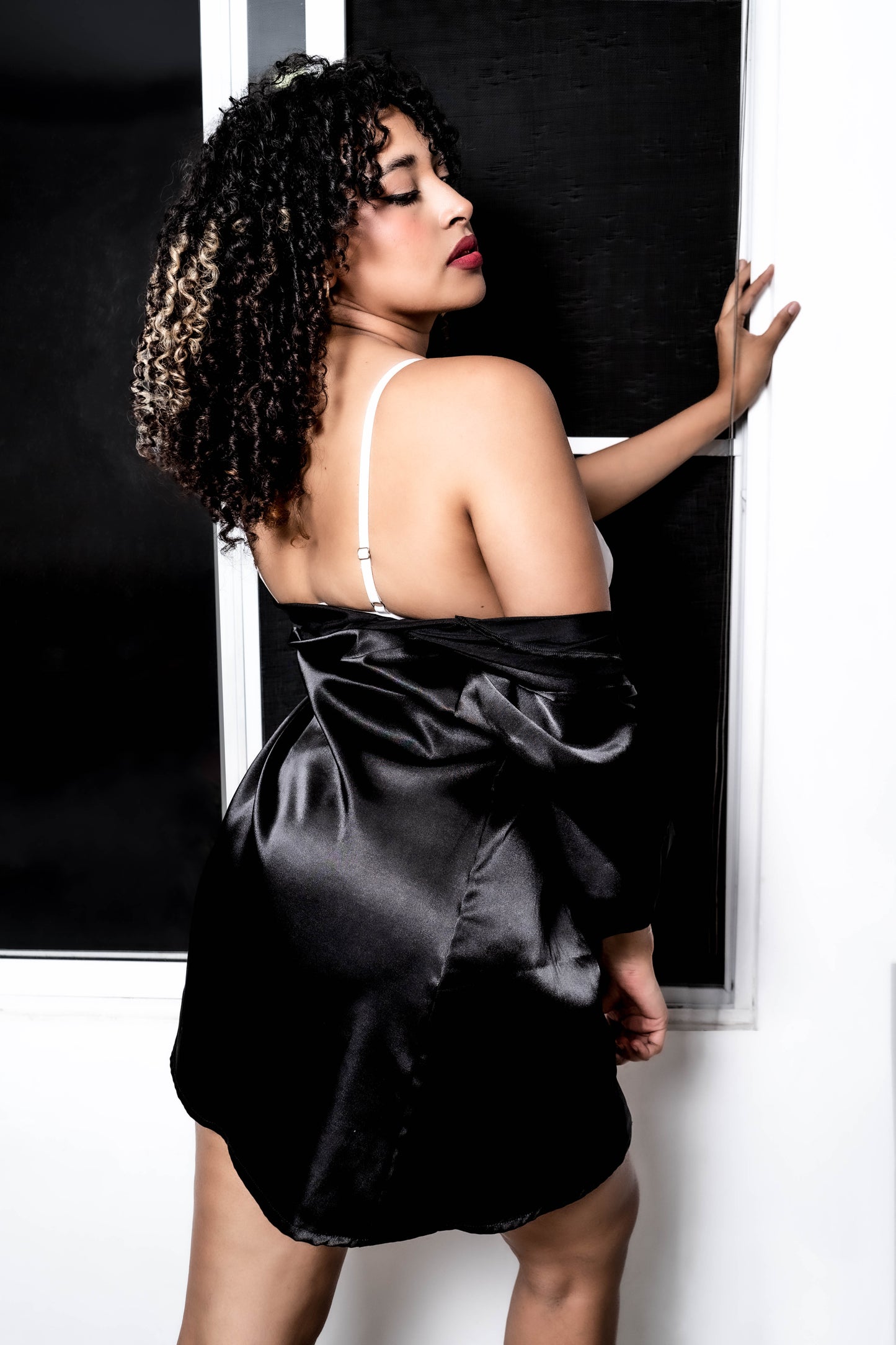 Levantadora Negra